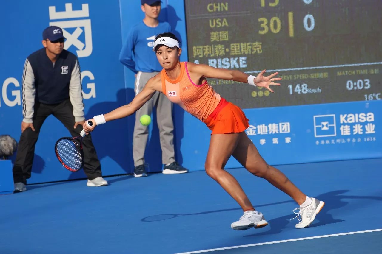 场做出了微 场做出了微