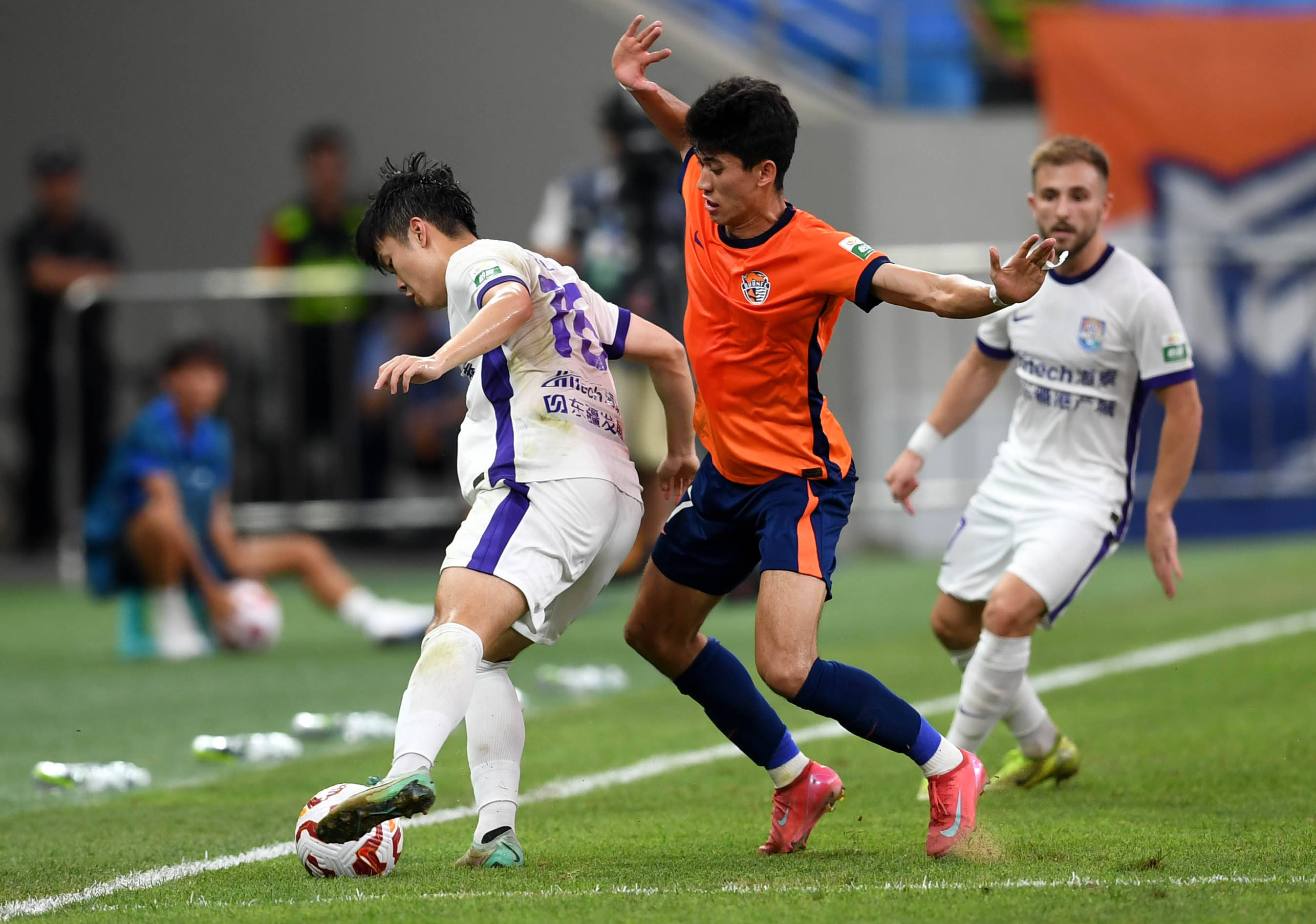 竟然凭借全 竟然凭借全