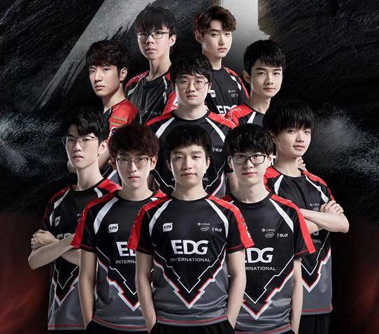 与此同时 与此同时