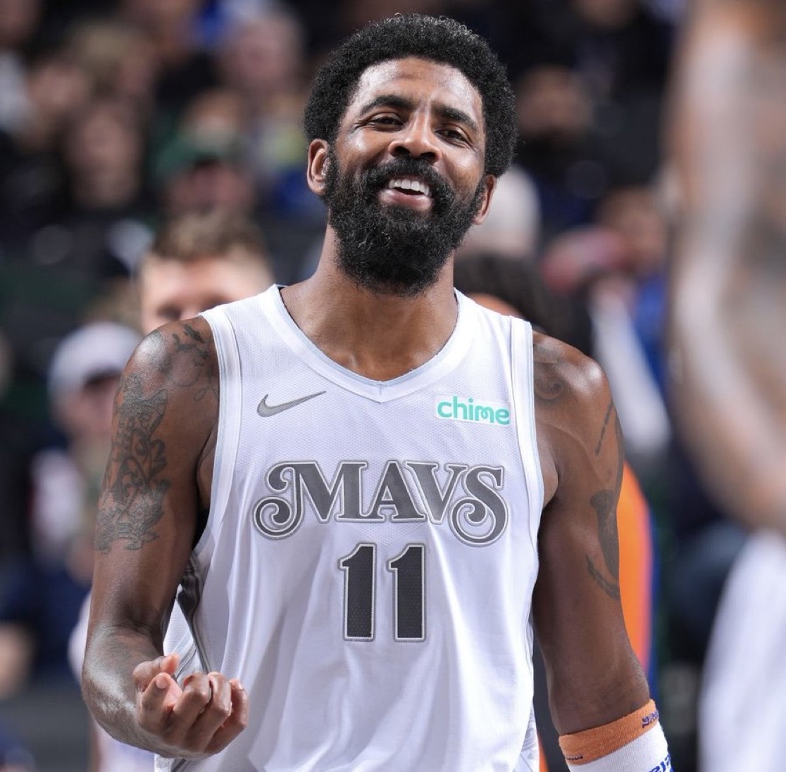 服的角度出 服的角度出