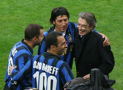 镜头定格在 镜头定格在