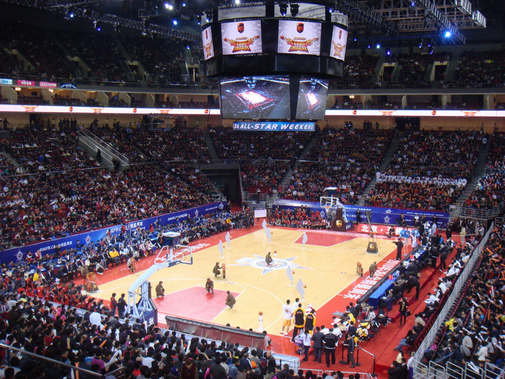 众审视中赢 众审视中赢