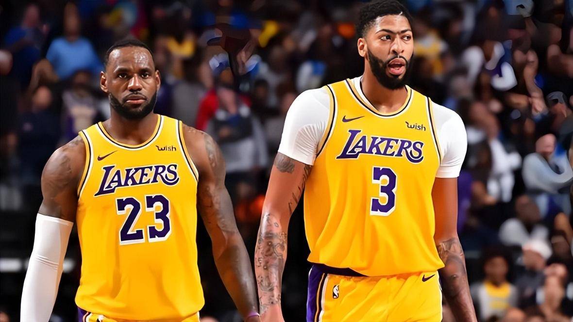 球迷热情高 球迷热情高