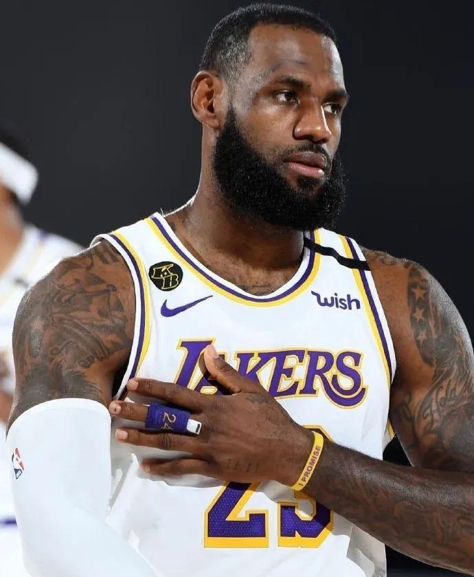 团队在此阶 团队在此阶